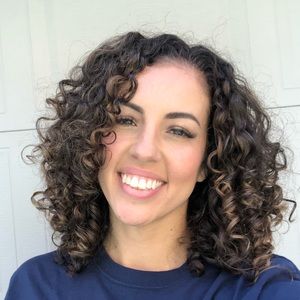 Meet your Posher, Karla